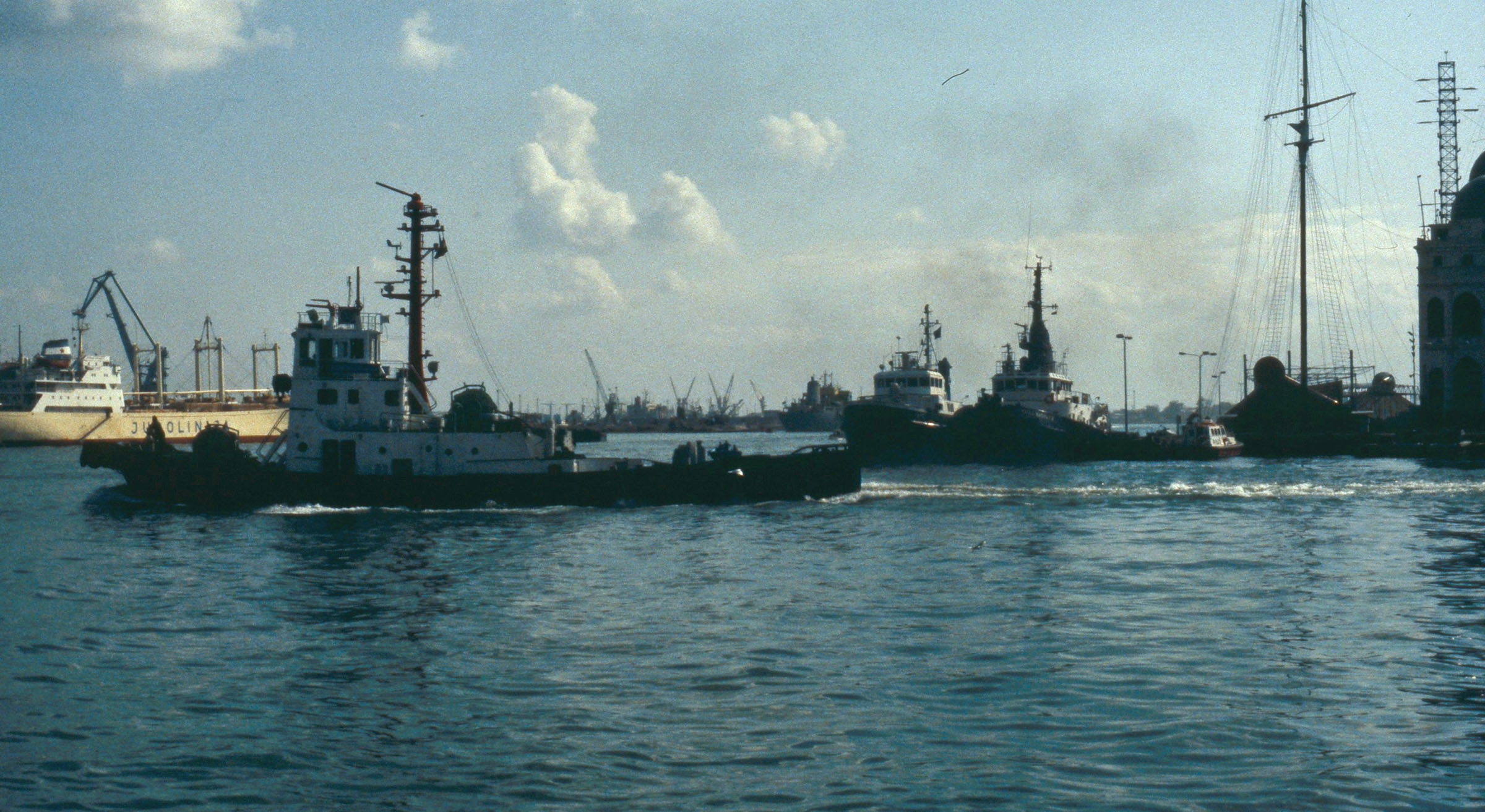 Suez kanalen ved Port Said